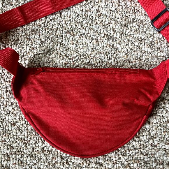 Iowa State Fanny Pack Waist Bag Cyclones College Gear Football IS Red Buckle - Picture 2 of 9